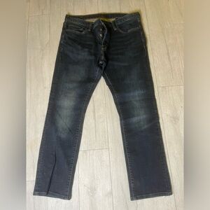John Varvatos blue wash size 36 straight jeans.
